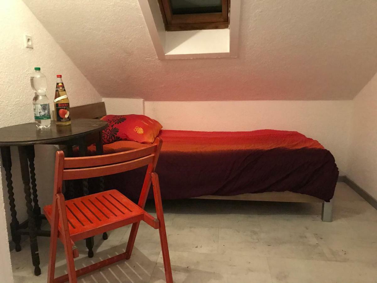 Cozy Room In 루드빅스부르크 외부 사진